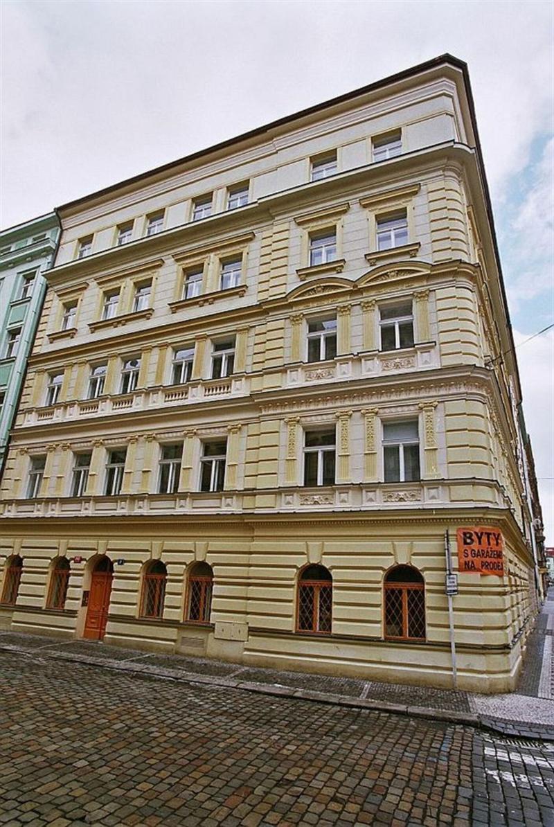 Theatre Residence Prag Exteriör bild