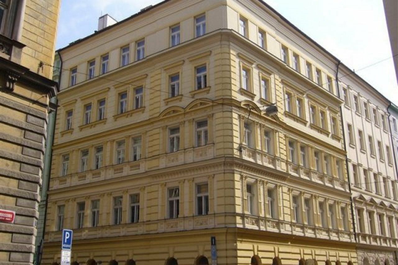 Theatre Residence Prag Exteriör bild